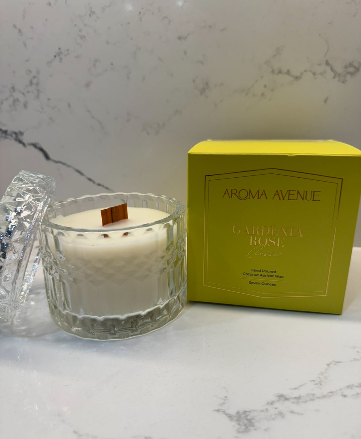 The Gardenia Rose Candle